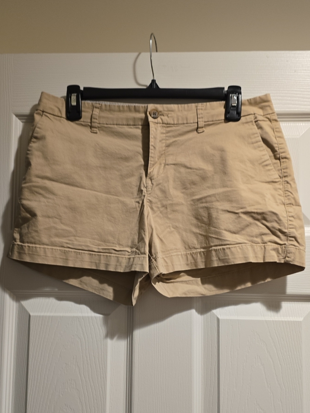 Old Navy Beige/Tan Chino Bermuda Shorts